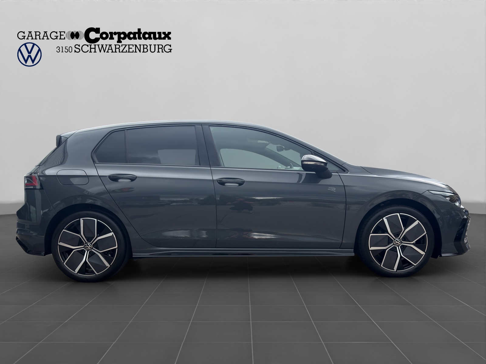 VW Golf 2.0 TSI R-Line DSG 4 Motion-image-6