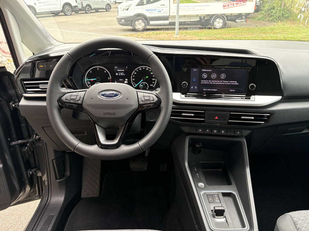 FORD TOURNEO Connect 2.0 EcoBlue 122 Titanium-image-10