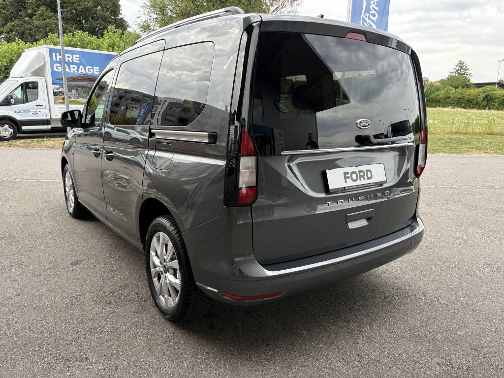 FORD TOURNEO Connect 2.0 EcoBlue 122 Titanium-image-4