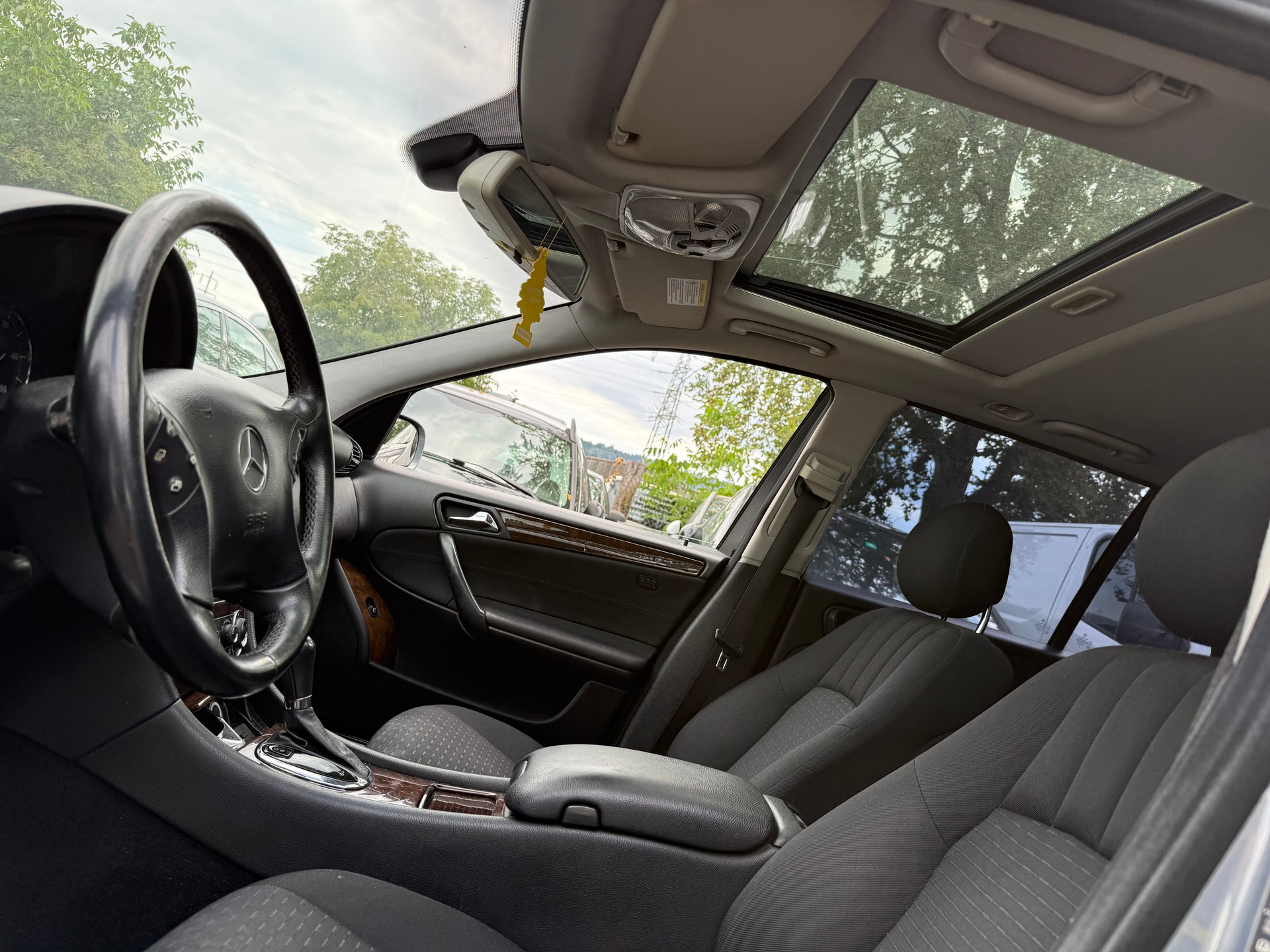 MERCEDES-BENZ C 220 CDI Elégance-image-9