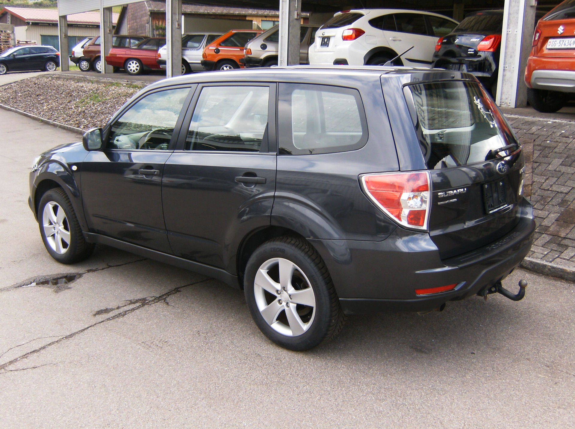 SUBARU Forester 2.0D X Swiss-image-2