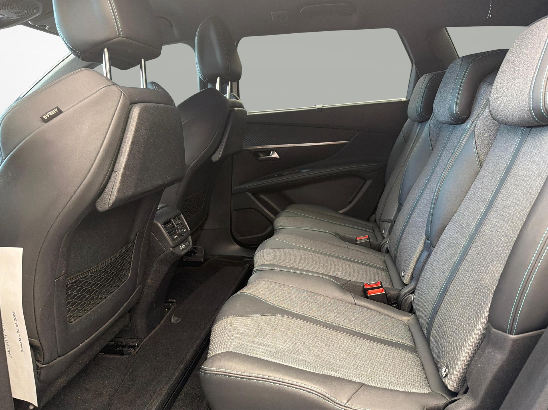 PEUGEOT 5008 1.5 BlueHDi Allure Pack-image-10