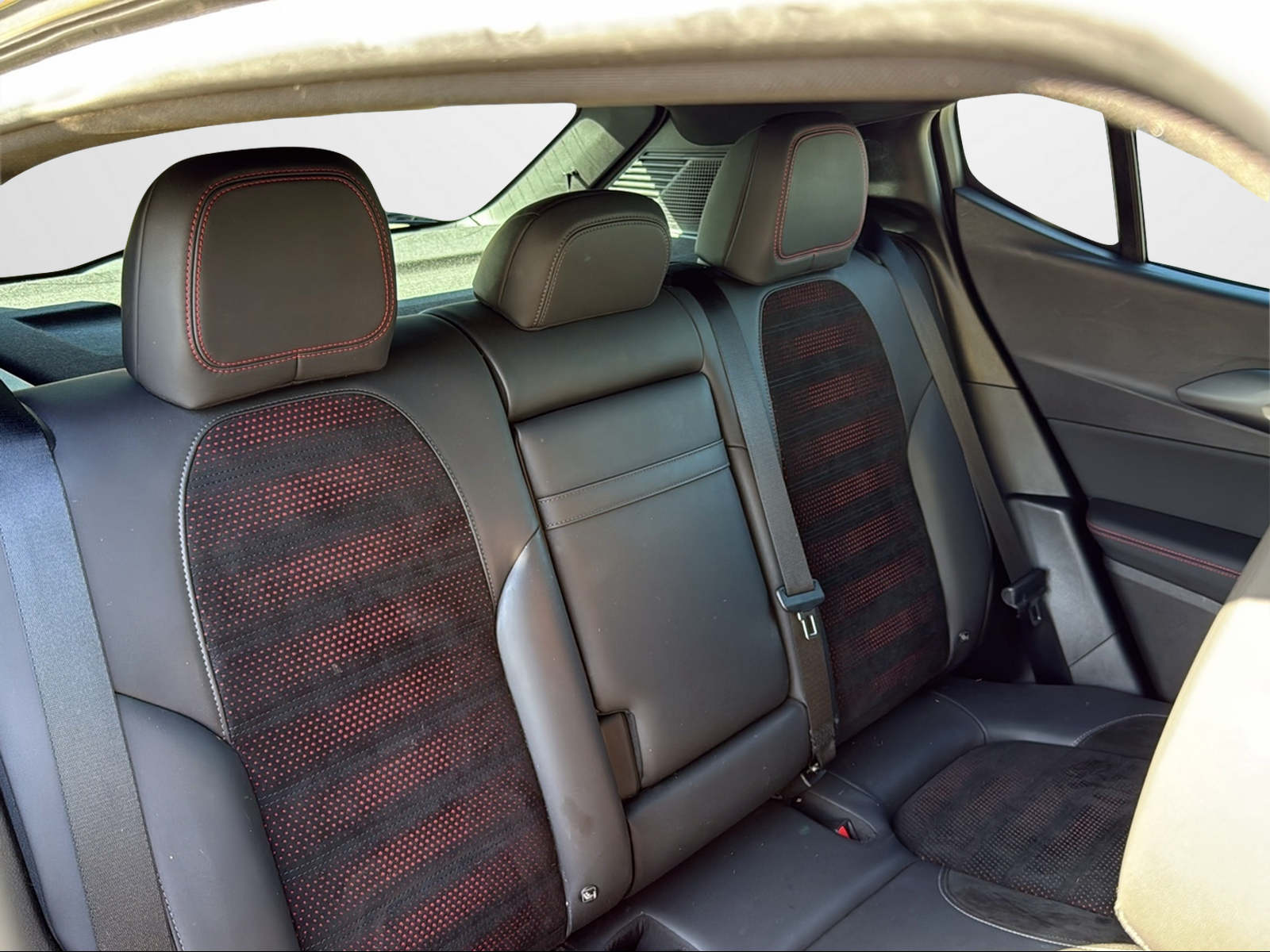ALFA ROMEO Tonale 1.5 48V Hybrid Speciale-image-12