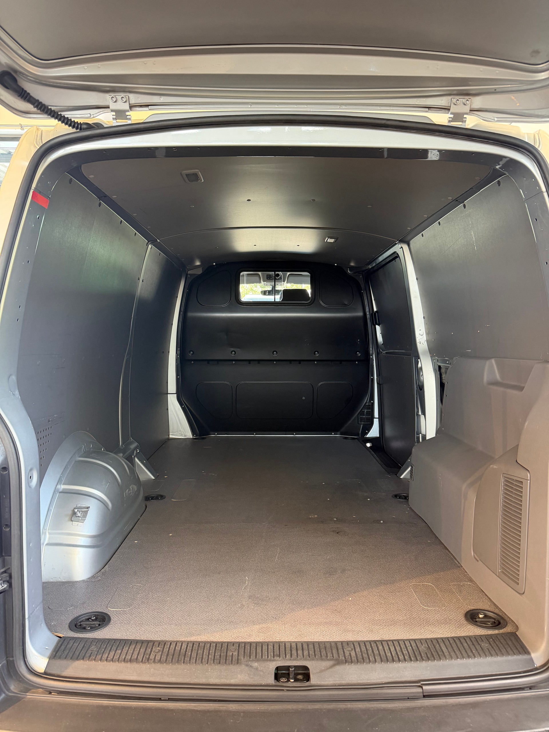 VW T6.1 Kaw. Langversion 3400 2.0 TDI 199 DSG 4motion-image-15