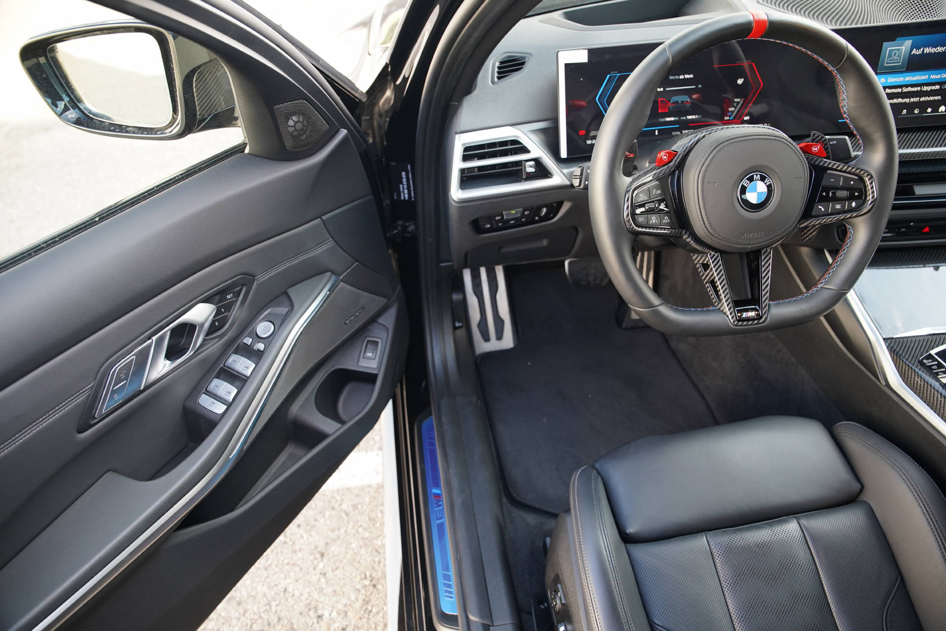 BMW M3 Competition M xDrive LCI-image-8