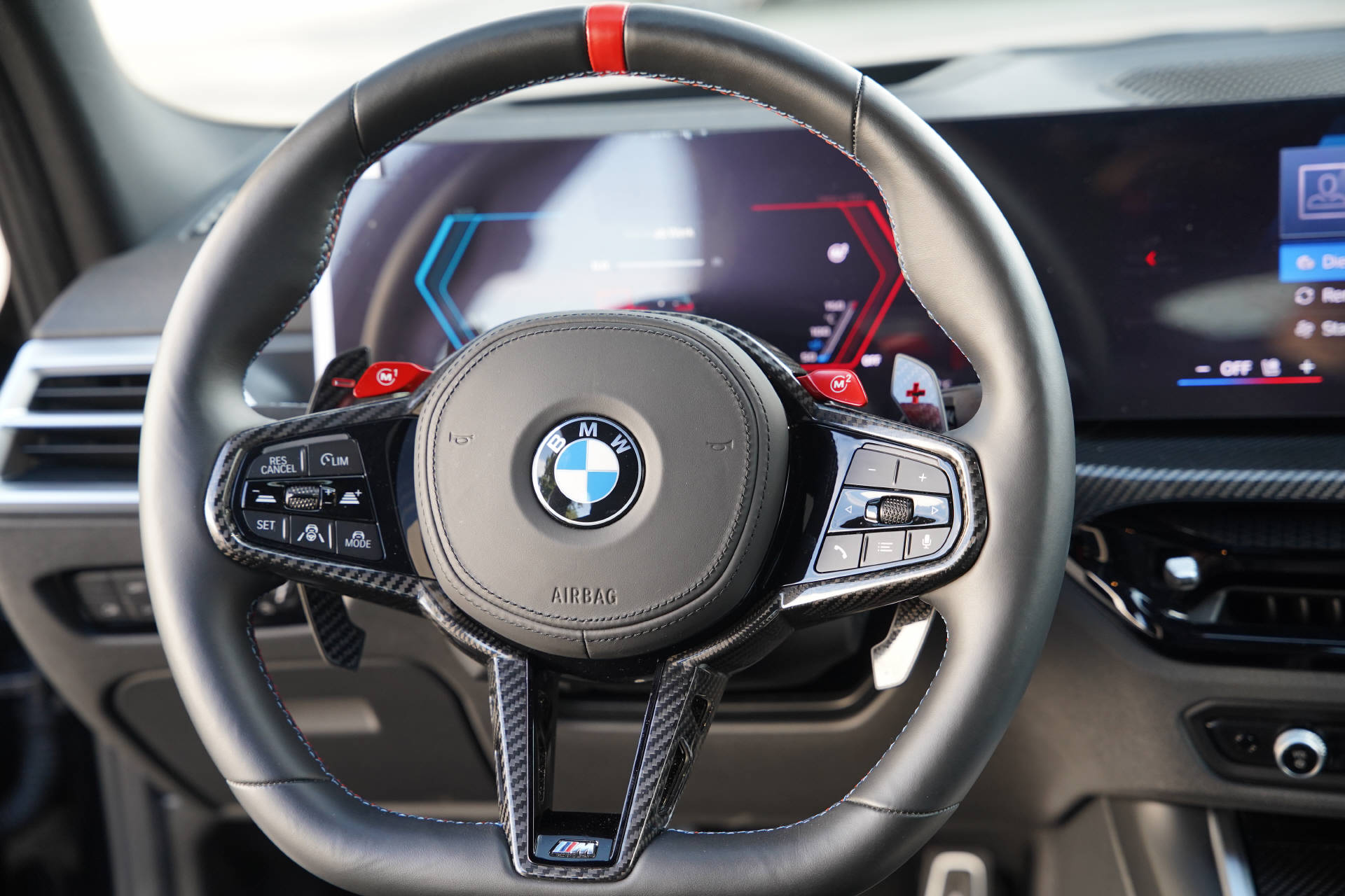 BMW M3 Competition M xDrive LCI-image-12