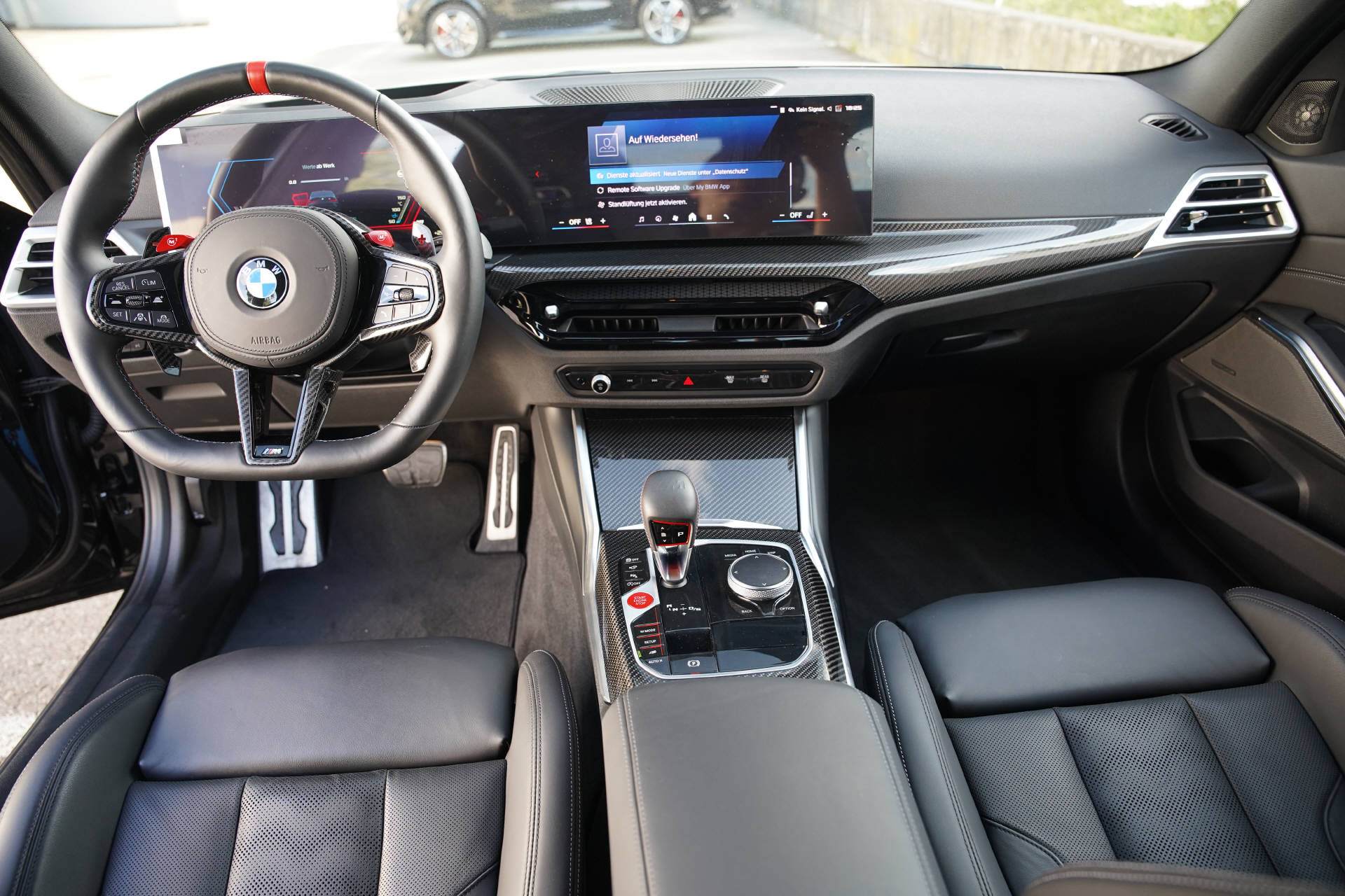 BMW M3 Competition M xDrive LCI-image-11