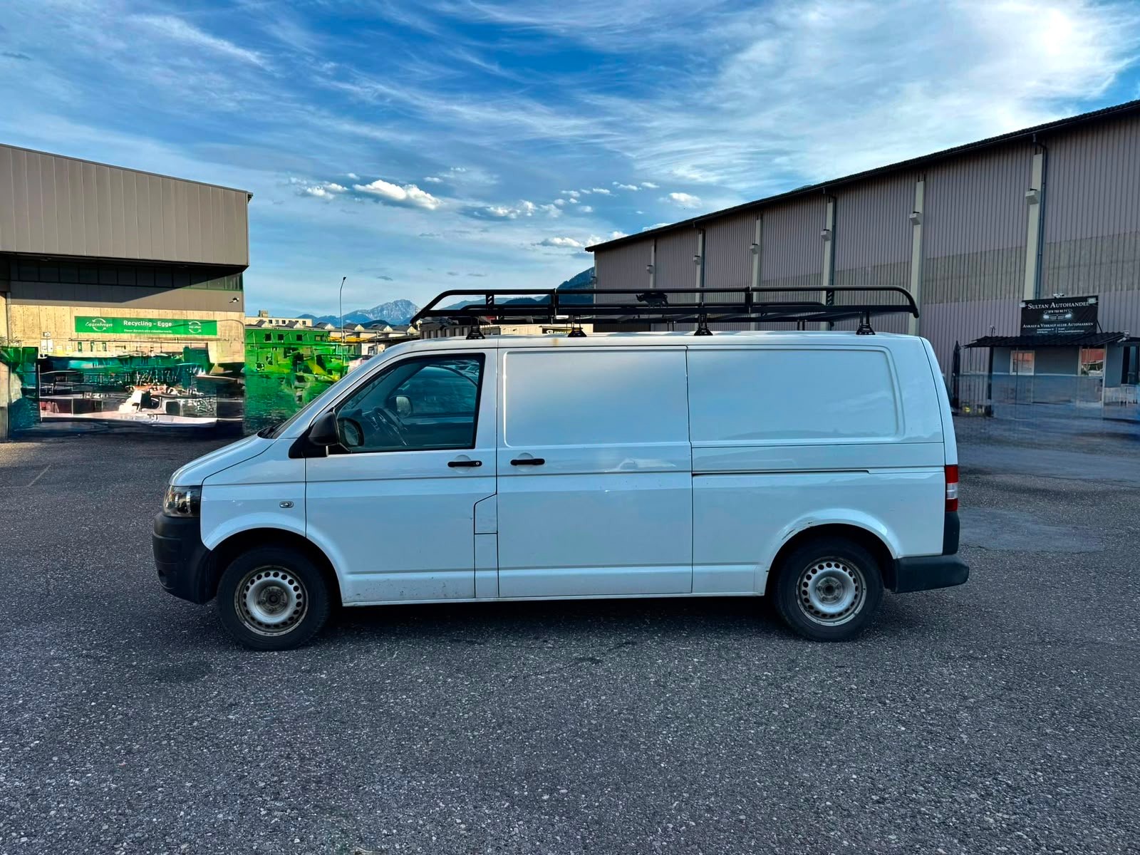 VW T5 2.0 TDI-image-5