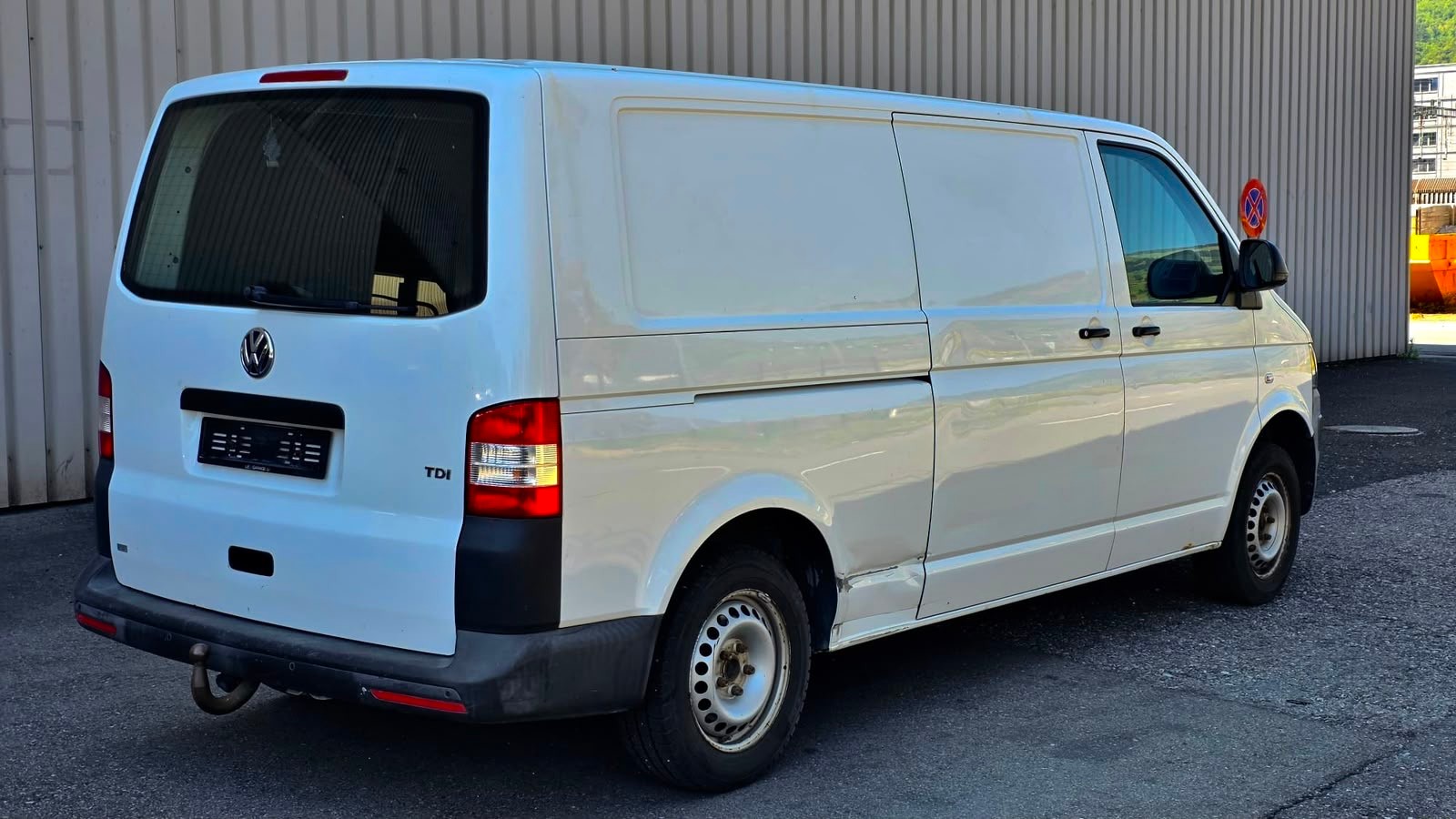 VW T5 2.0 TDI-image-5