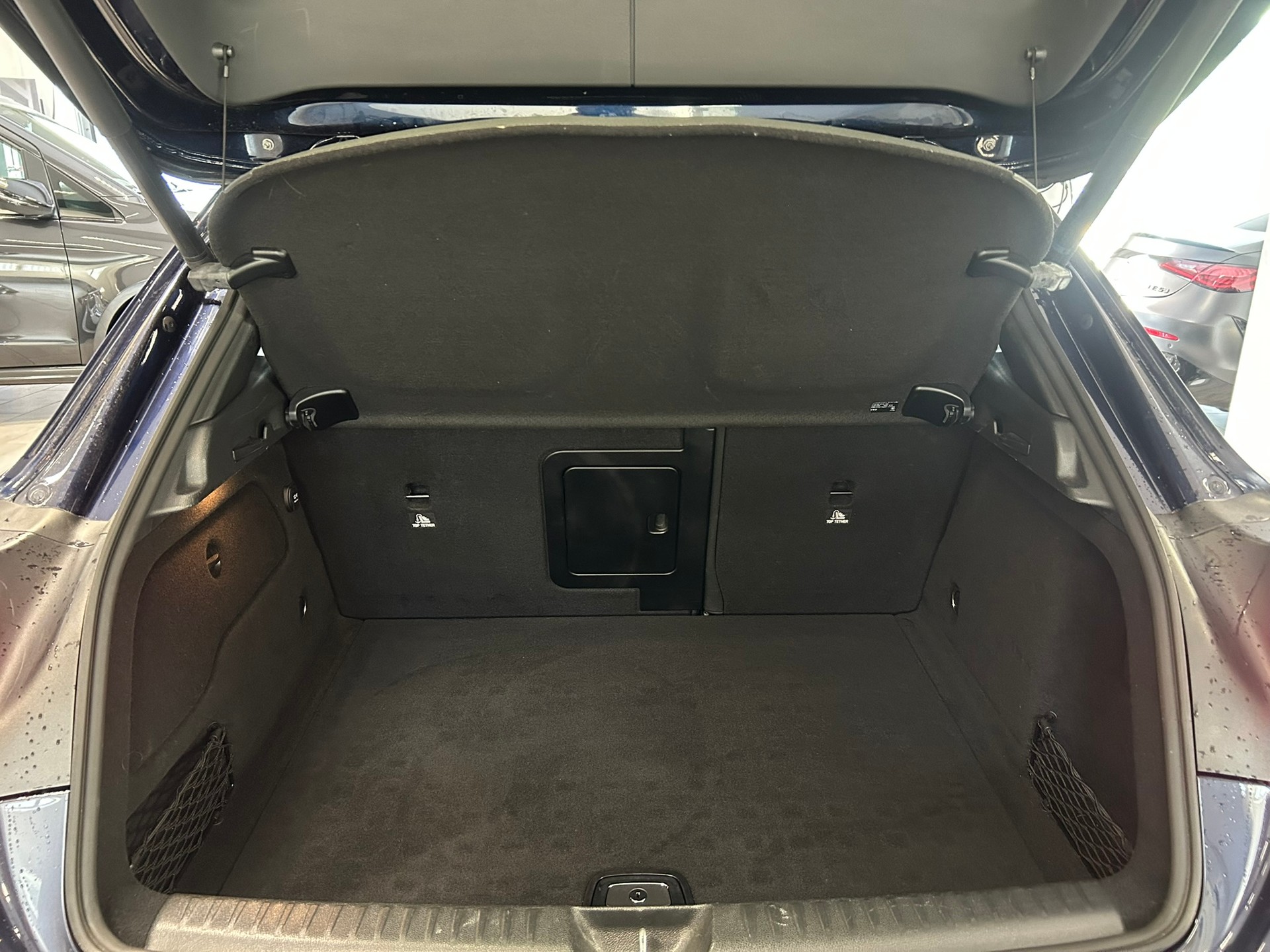 MERCEDES-BENZ GLA 250 AMG Line 4Matic 7G-DCT-image-15