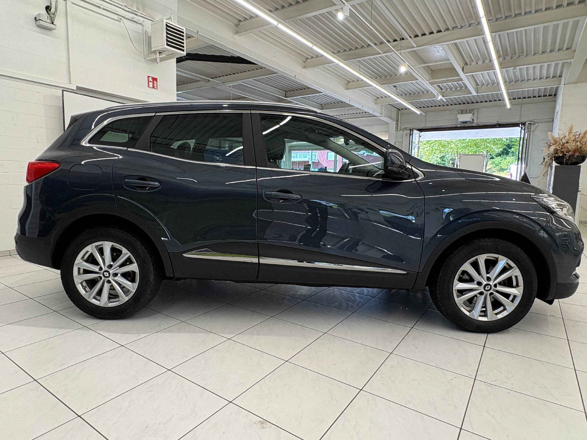 RENAULT Kadjar 1.3 TCe 160 Intens EDC-image-3