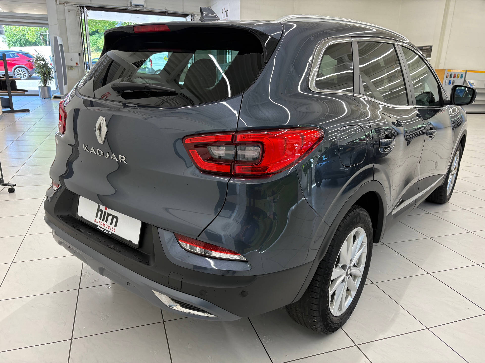 RENAULT Kadjar 1.3 TCe 160 Intens EDC-image-4