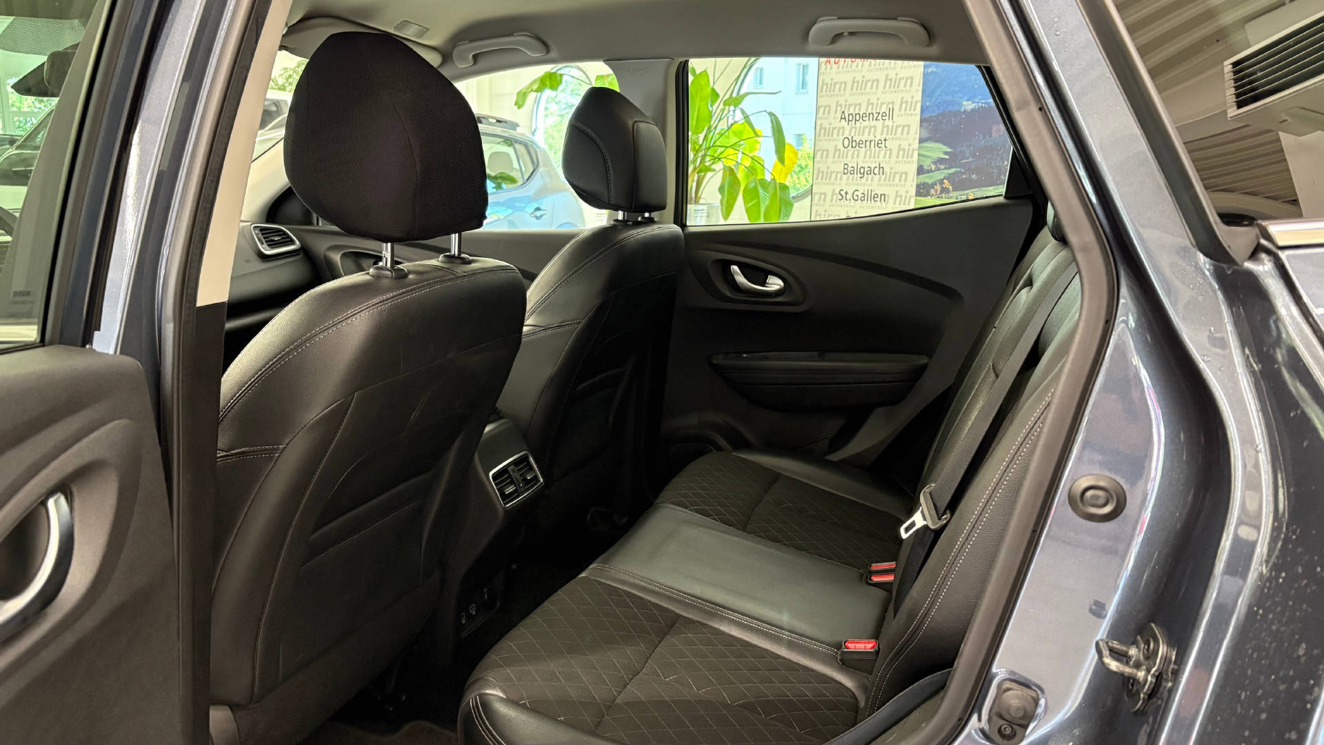 RENAULT Kadjar 1.3 TCe 160 Intens EDC-image-13
