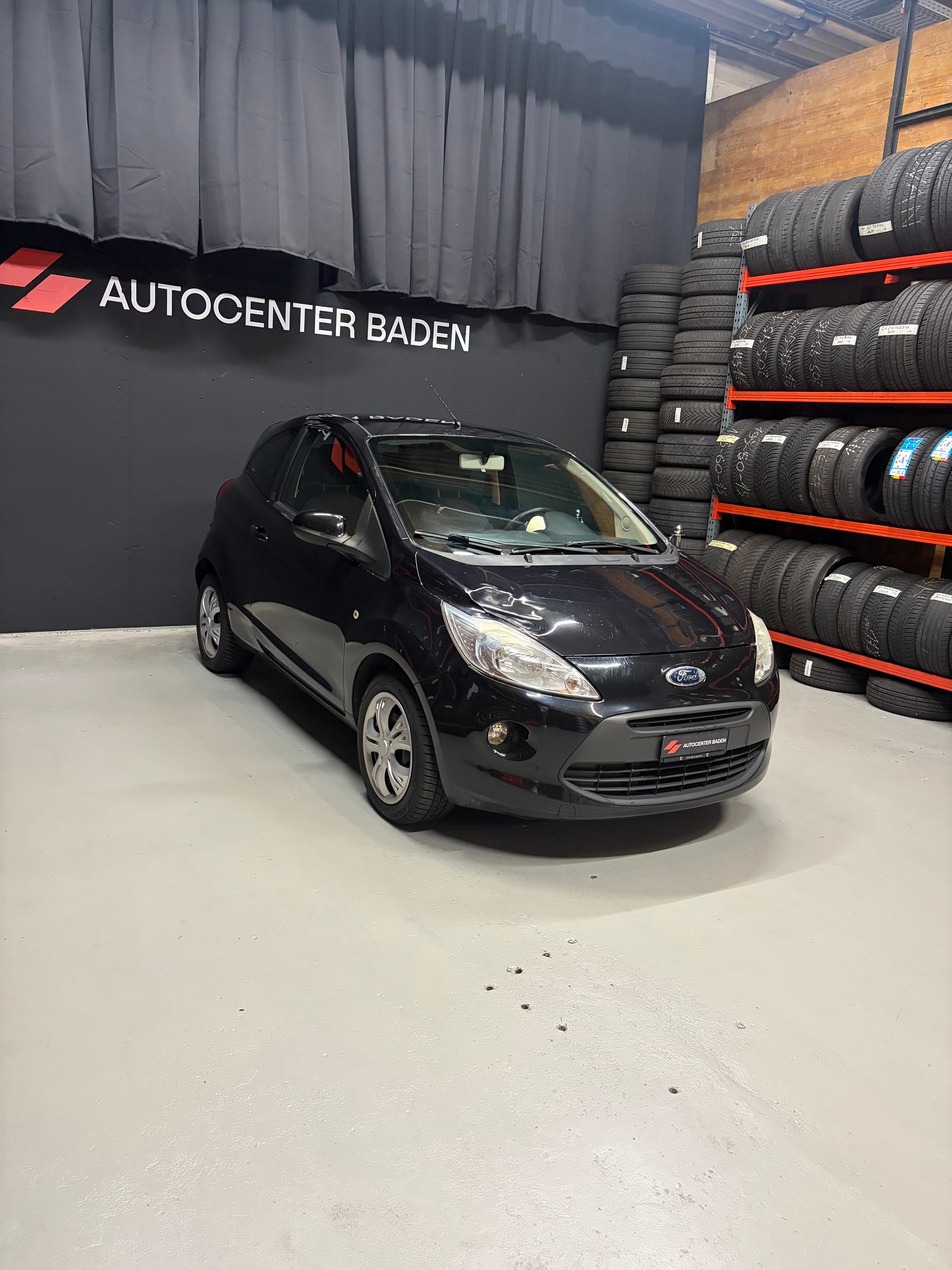 FORD KA 1.25 Titanium+-showroom-element-3