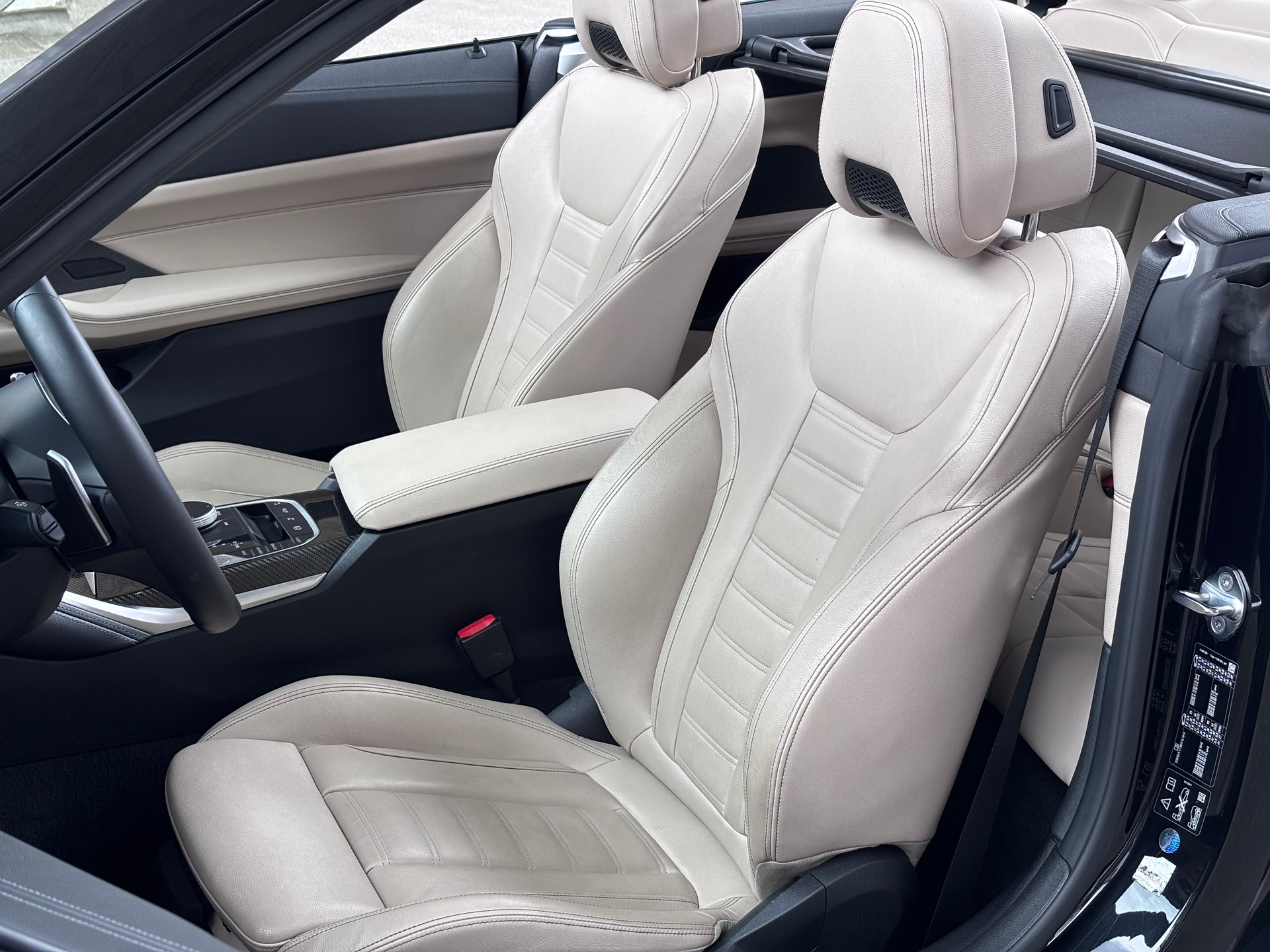 BMW M440i xDrive 48V Cabriolet Steptronic-image-9