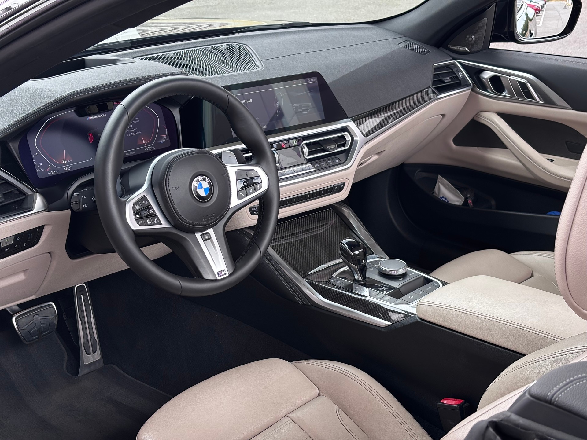BMW M440i xDrive 48V Cabriolet Steptronic-image-11