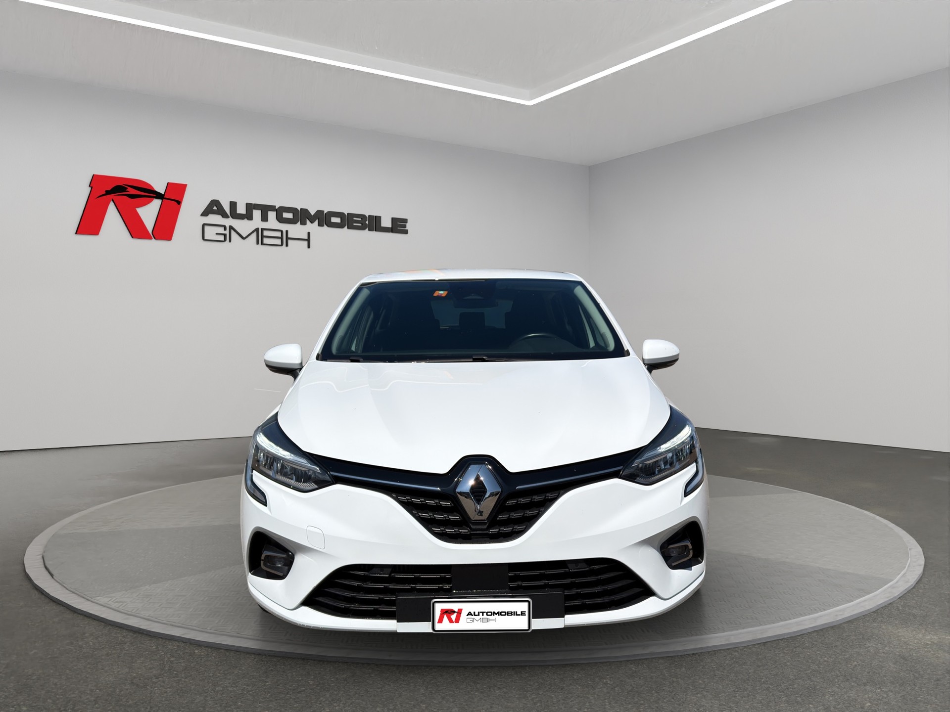 RENAULT Clio 1.0 Business-image-1