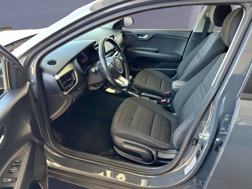 KIA Stonic 1.0 T-GDi Power Edition-image-9