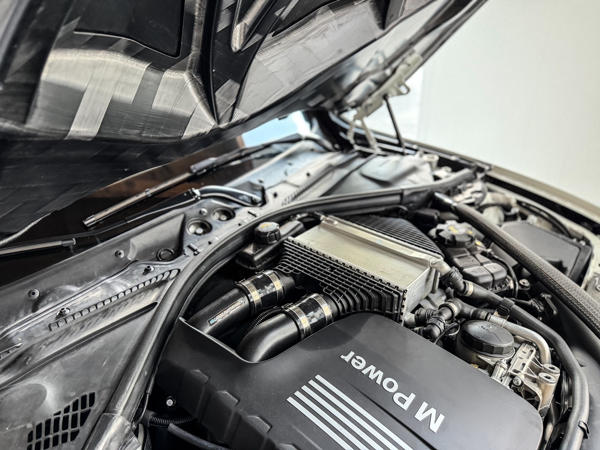 BMW M4 Coupé Competition DKG-image-14