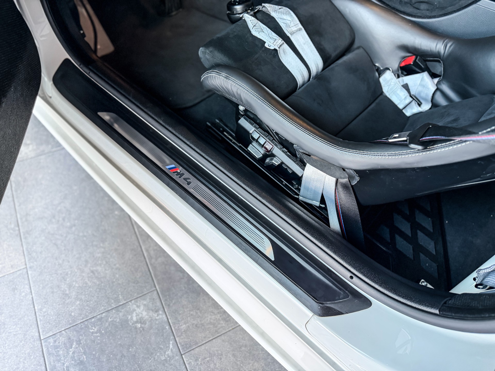 BMW M4 Coupé Competition DKG-image-9