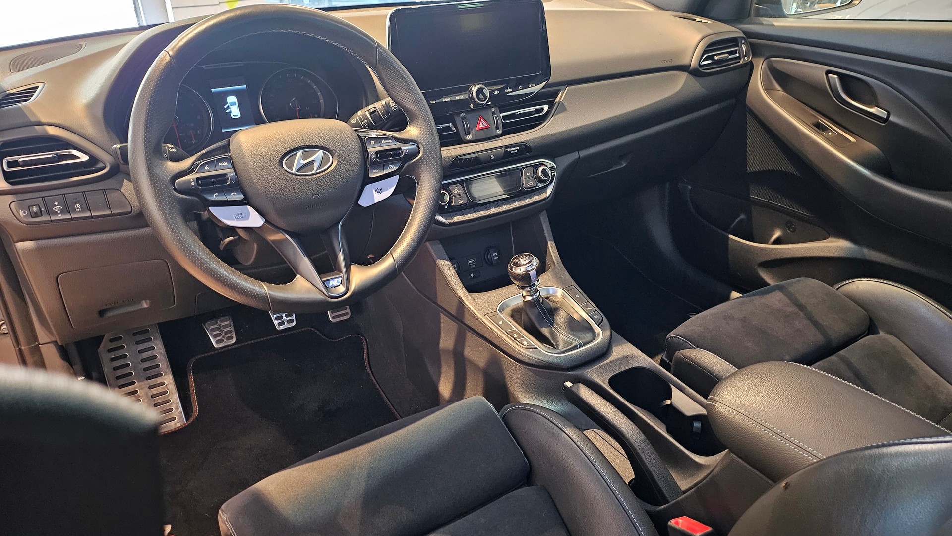 HYUNDAI i30 2.0 T-GDi N-image-21