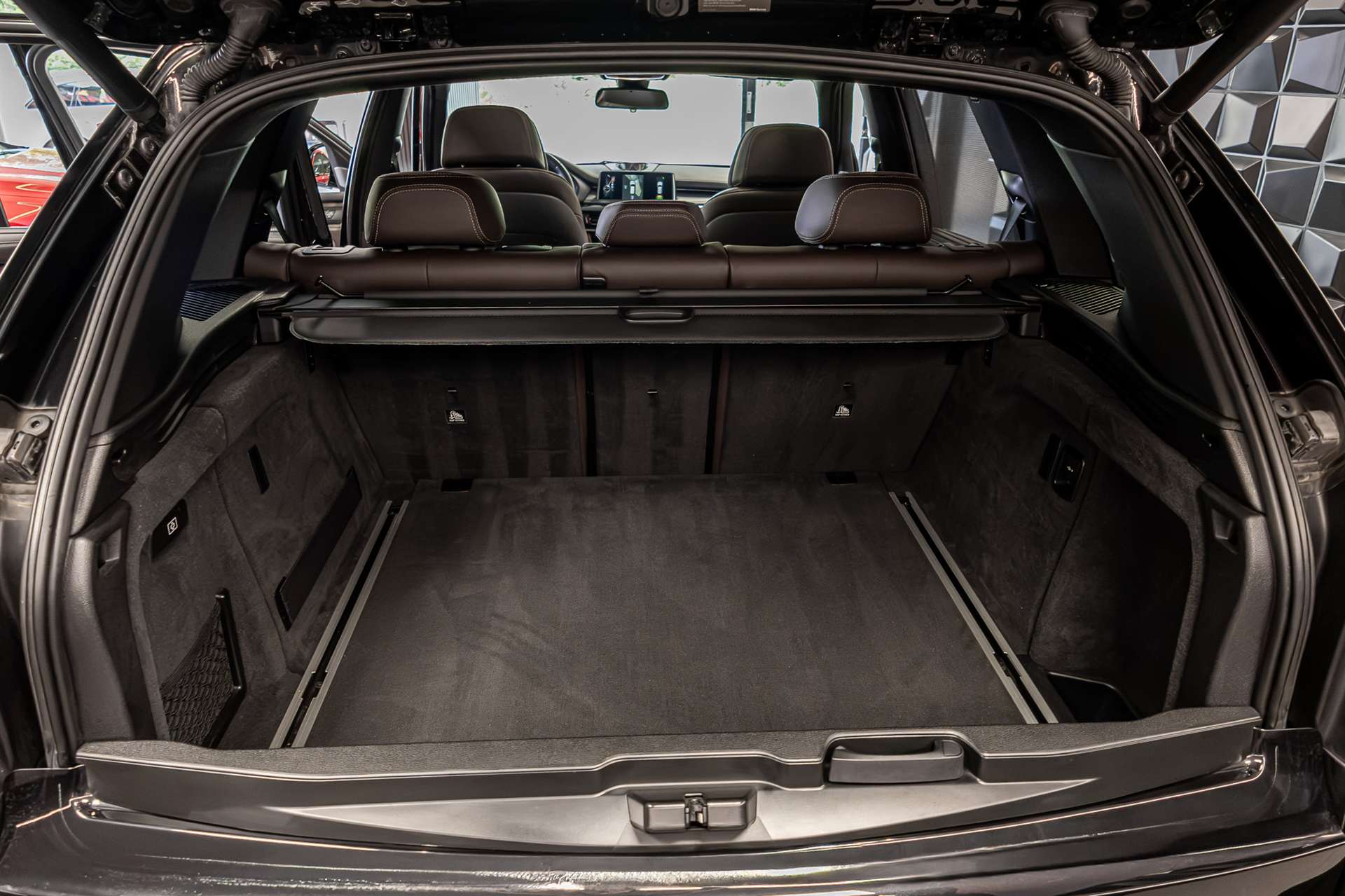 BMW X5 xDrive 50i Steptronic-image-27