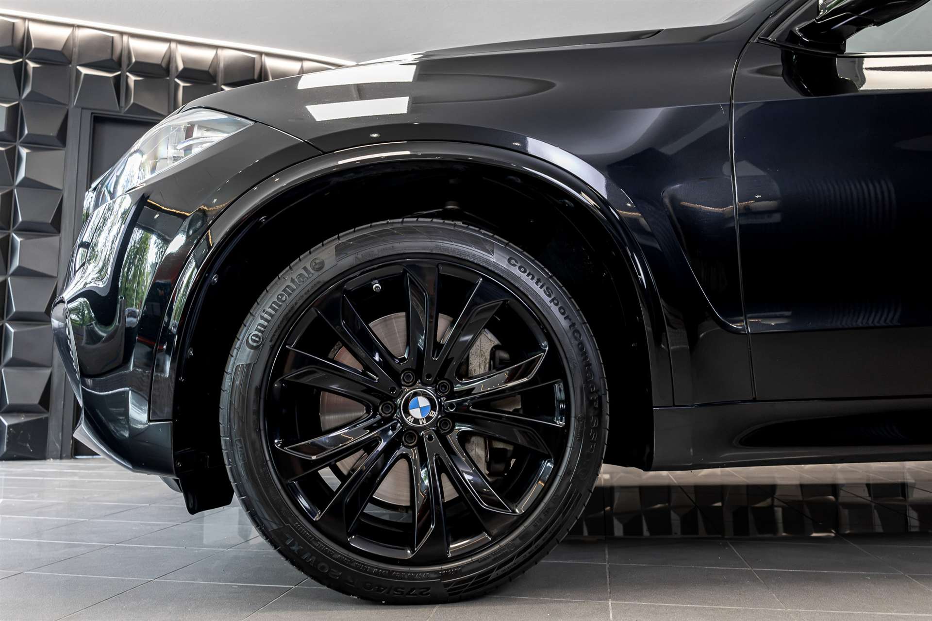 BMW X5 xDrive 50i Steptronic-image-31