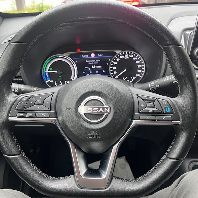 NISSAN Juke 1.6 FHEV Tekna-image-10