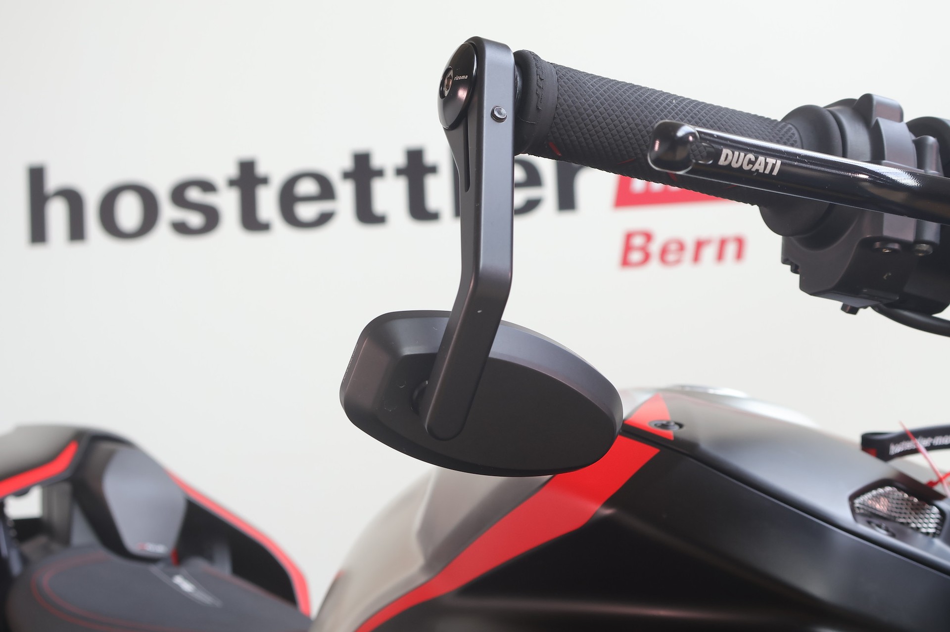 DUCATI Streetfighter V4 SP-image-8