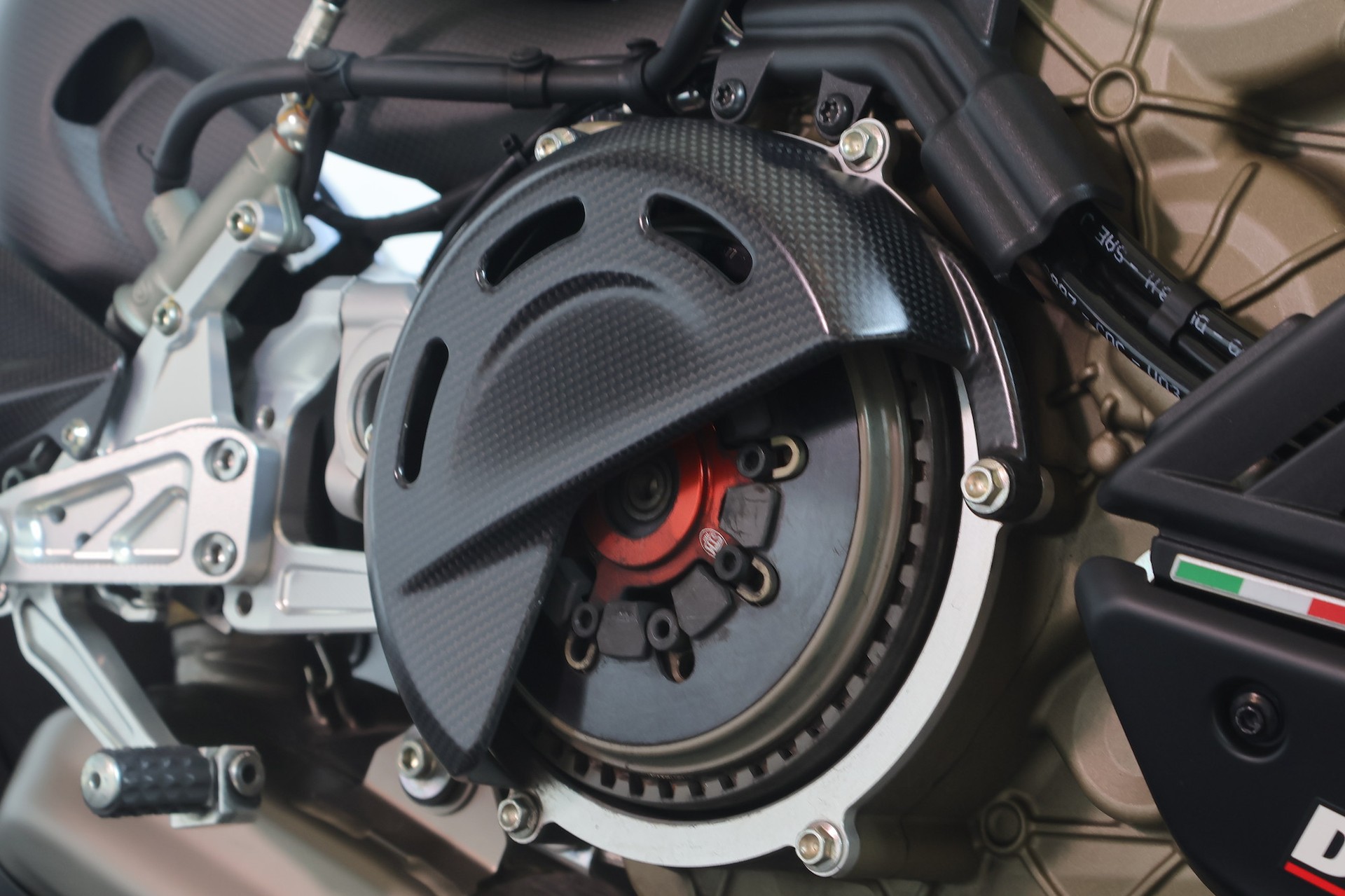 DUCATI Streetfighter V4 SP-image-6