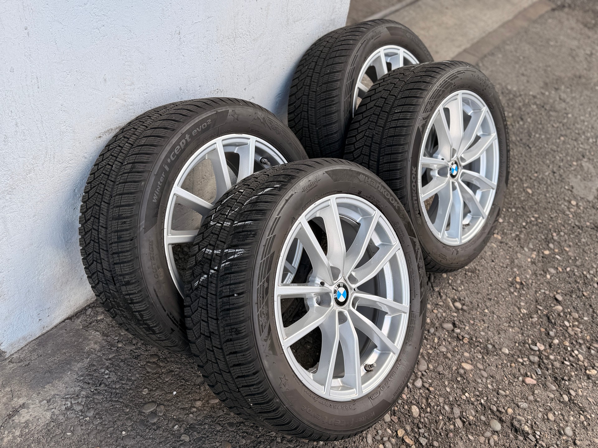 BMW 320d xDrive 48V Touring Steptronic-image-15