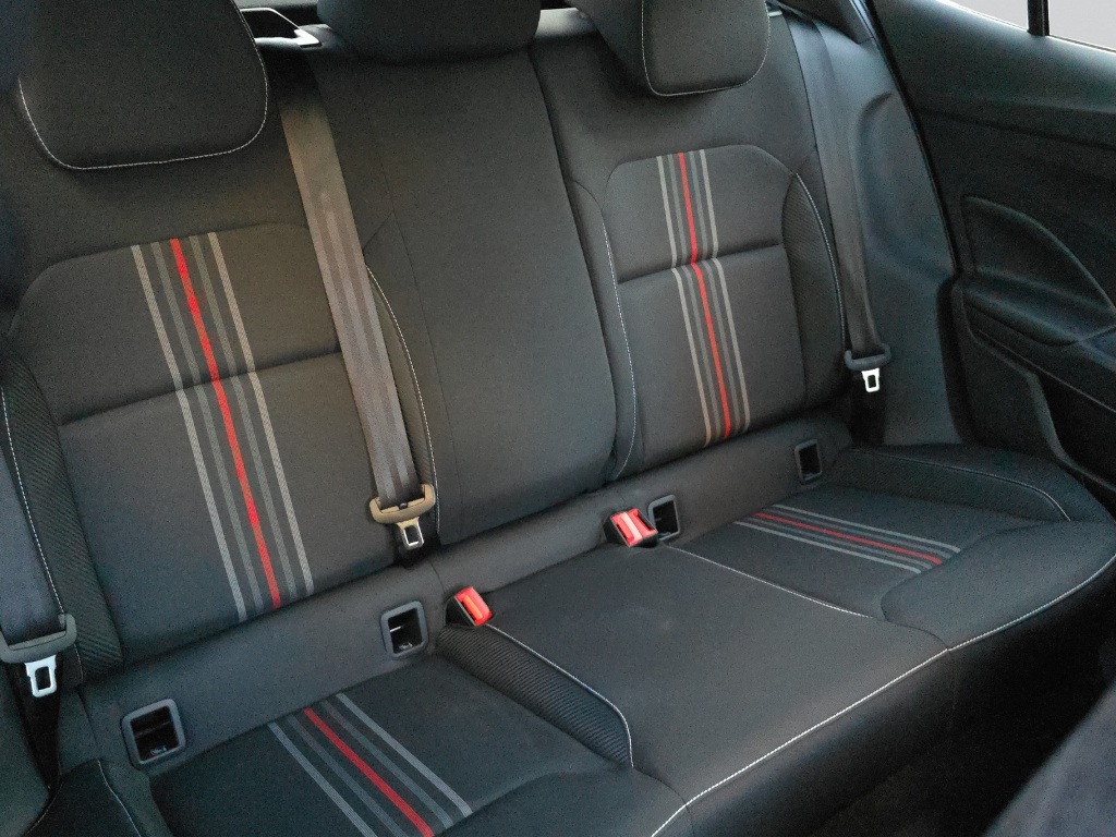 SKODA Fabia 1.0 TSI Monte Carlo DSG-image-10