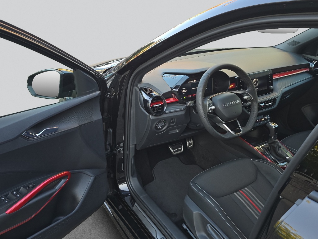 SKODA Fabia 1.0 TSI Monte Carlo DSG-image-23