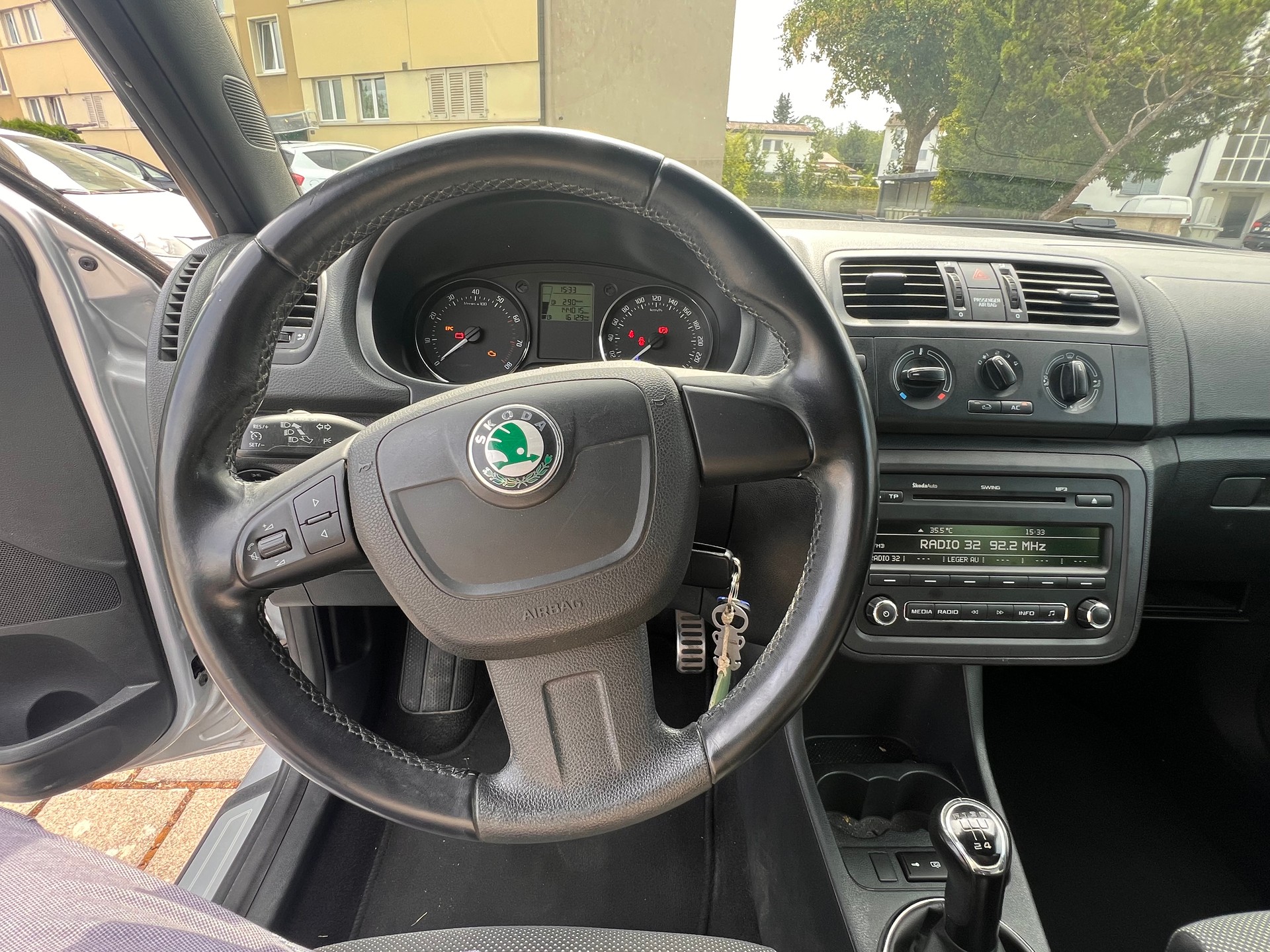 SKODA 1.2 TSI Monte Carlo-image-6