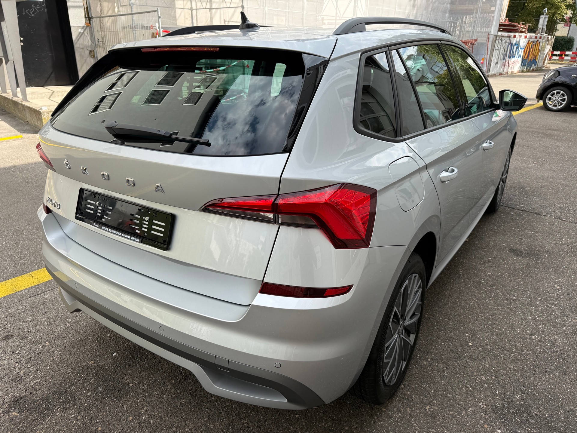 SKODA Kamiq 1.0 TSI Tour DSG-image-6