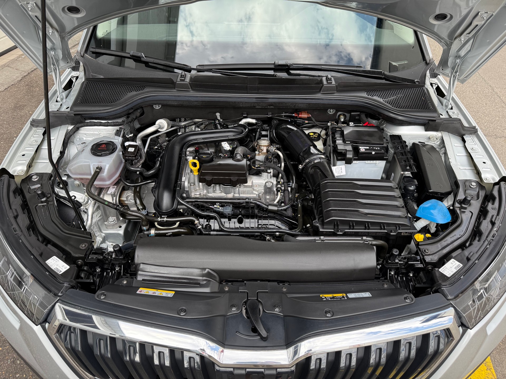 SKODA Kamiq 1.0 TSI Tour DSG-image-15