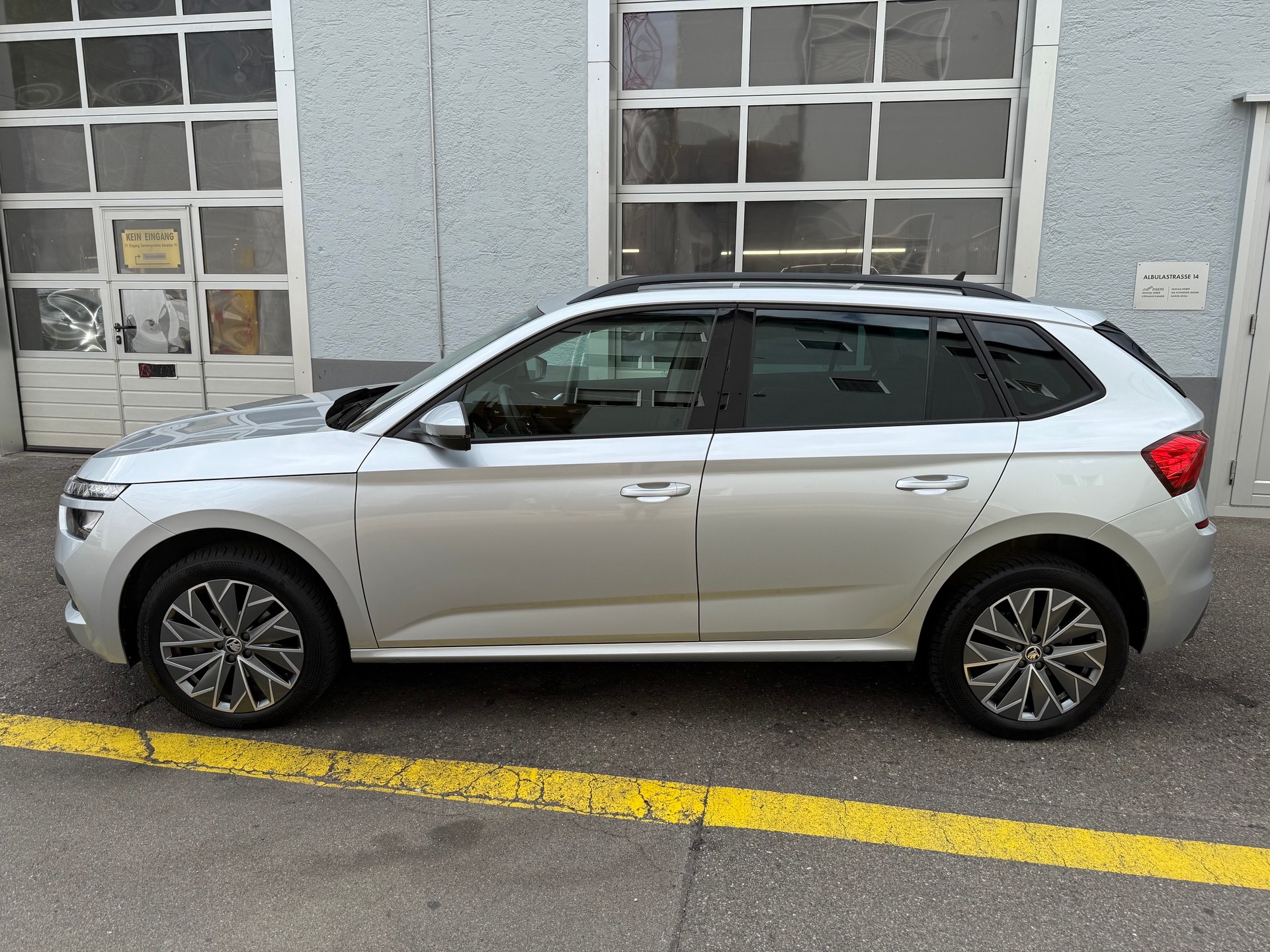 SKODA Kamiq 1.0 TSI Tour DSG-image-4