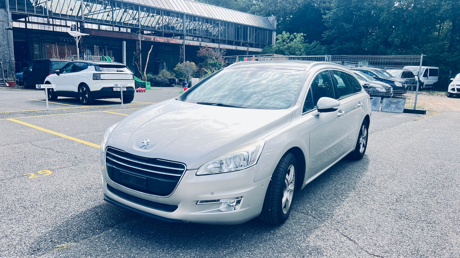 PEUGEOT 508 SW 1.6 16V T Active Automatic-image-0