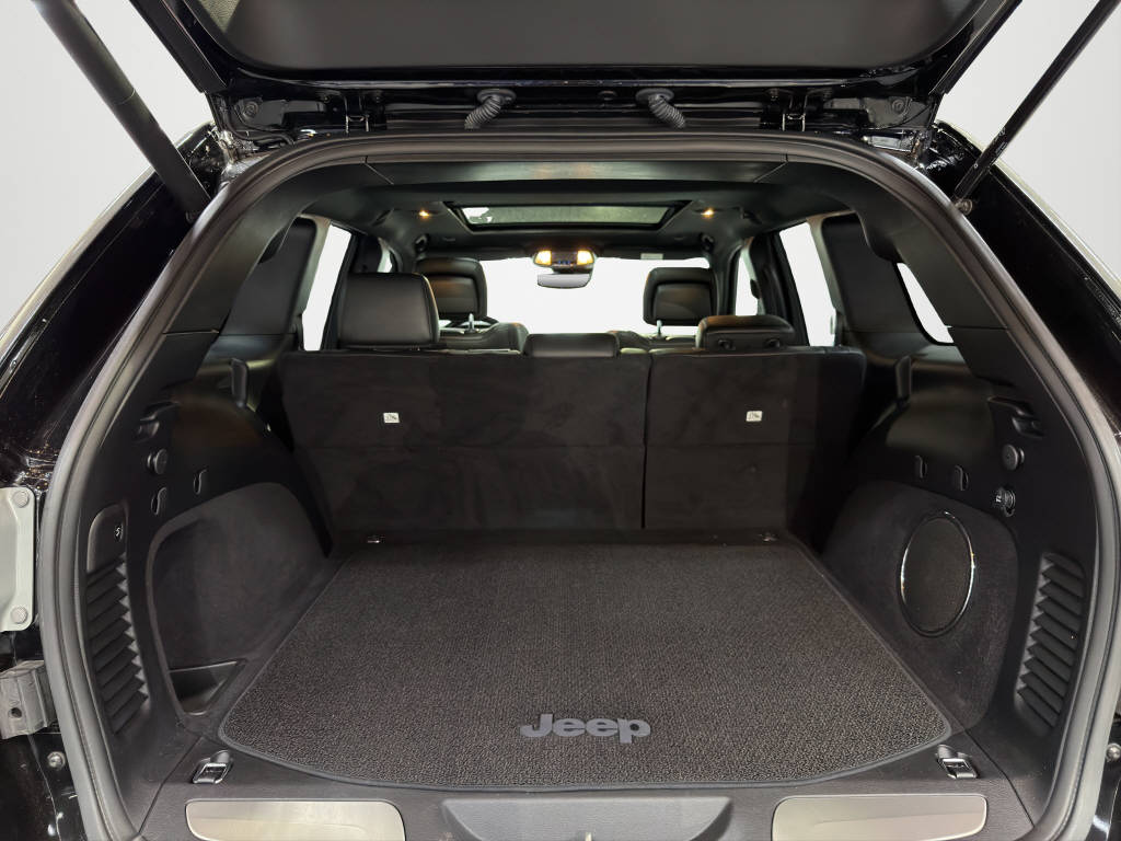JEEP Grand Cherokee 3.0 CRD 250 Overland-image-12