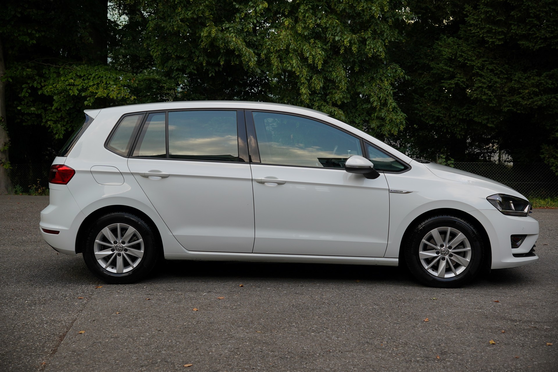 VW Golf Sportsvan 1.0 TSI Comfortline DSG-image-1