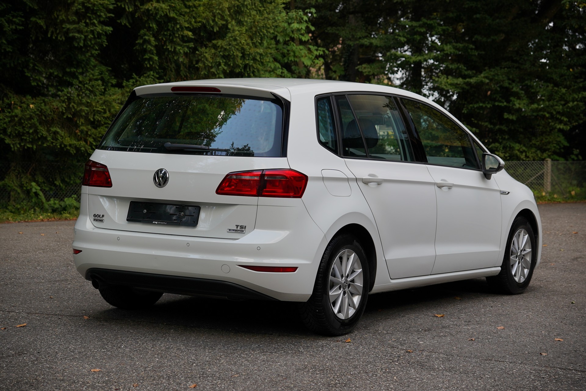 VW Golf Sportsvan 1.0 TSI Comfortline DSG-image-2