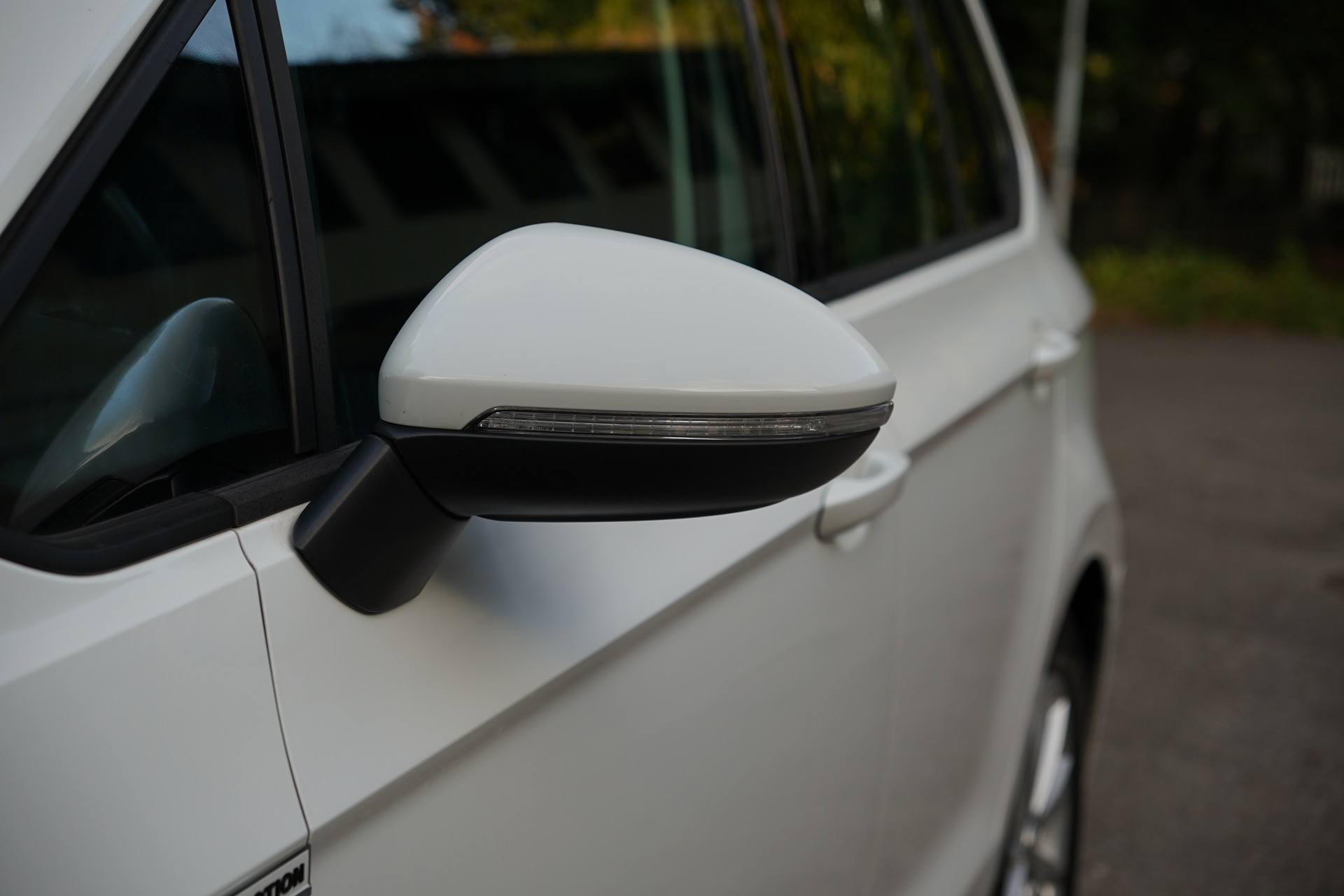 VW Golf Sportsvan 1.0 TSI Comfortline DSG-image-16