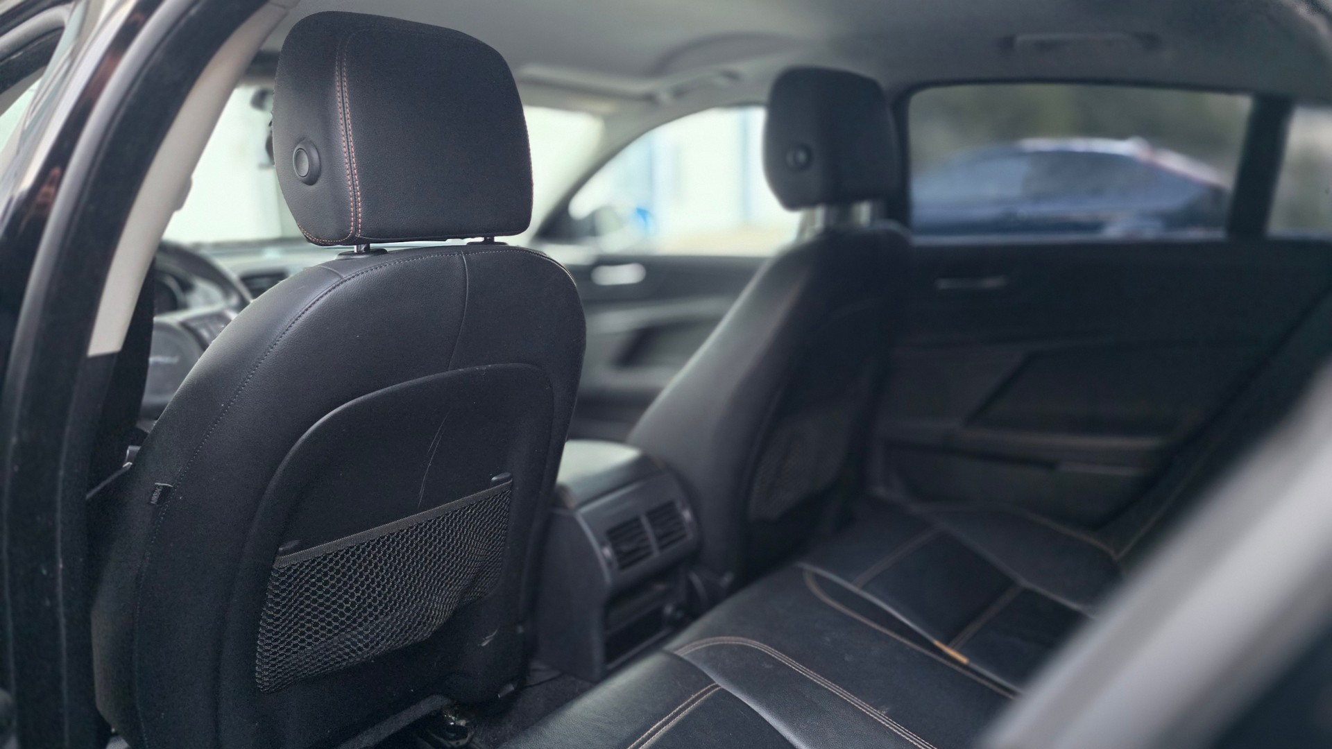 JAGUAR XE 20d Pure Automat-image-4