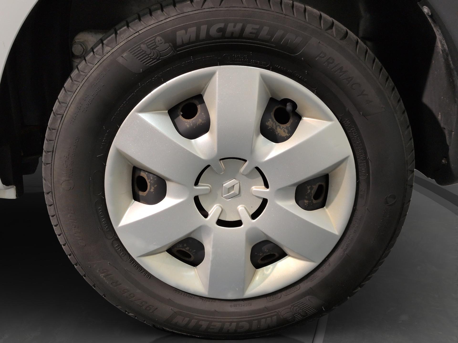 RENAULT Kangoo Medium dCi 95 ENERGY Limited-image-23