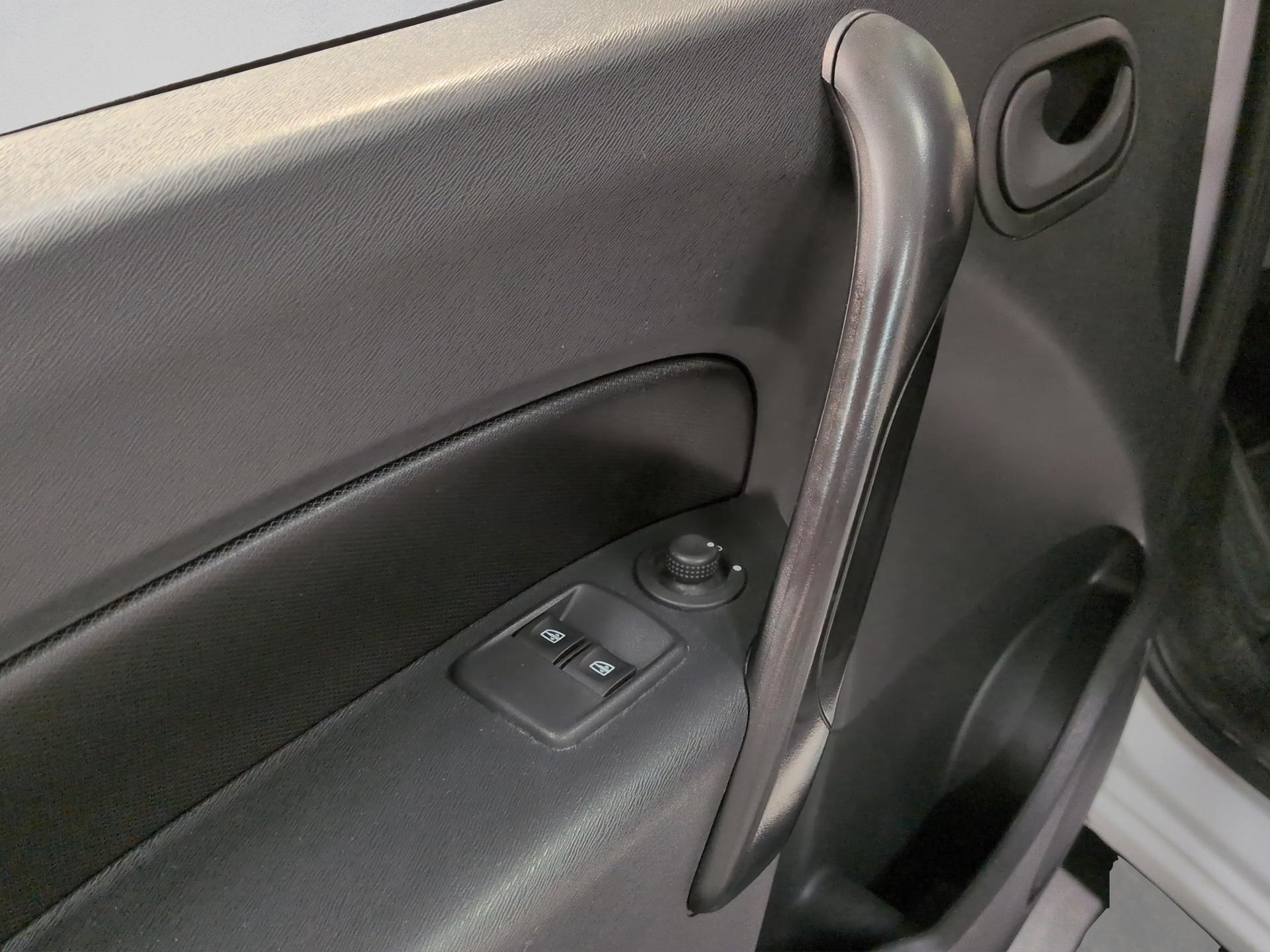 RENAULT Kangoo Medium dCi 95 ENERGY Limited-image-20