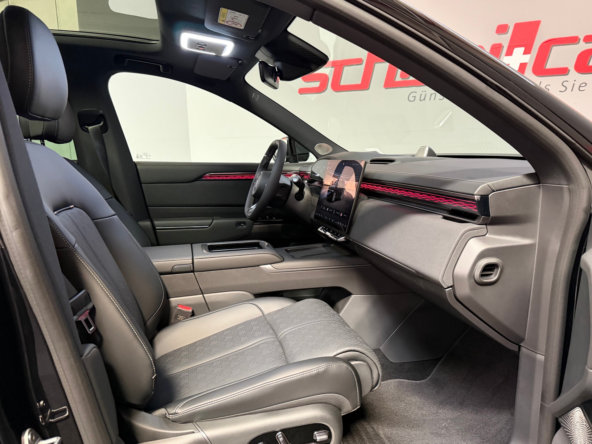 ZEEKR 7X 100kWh Privilege AWD-image-14