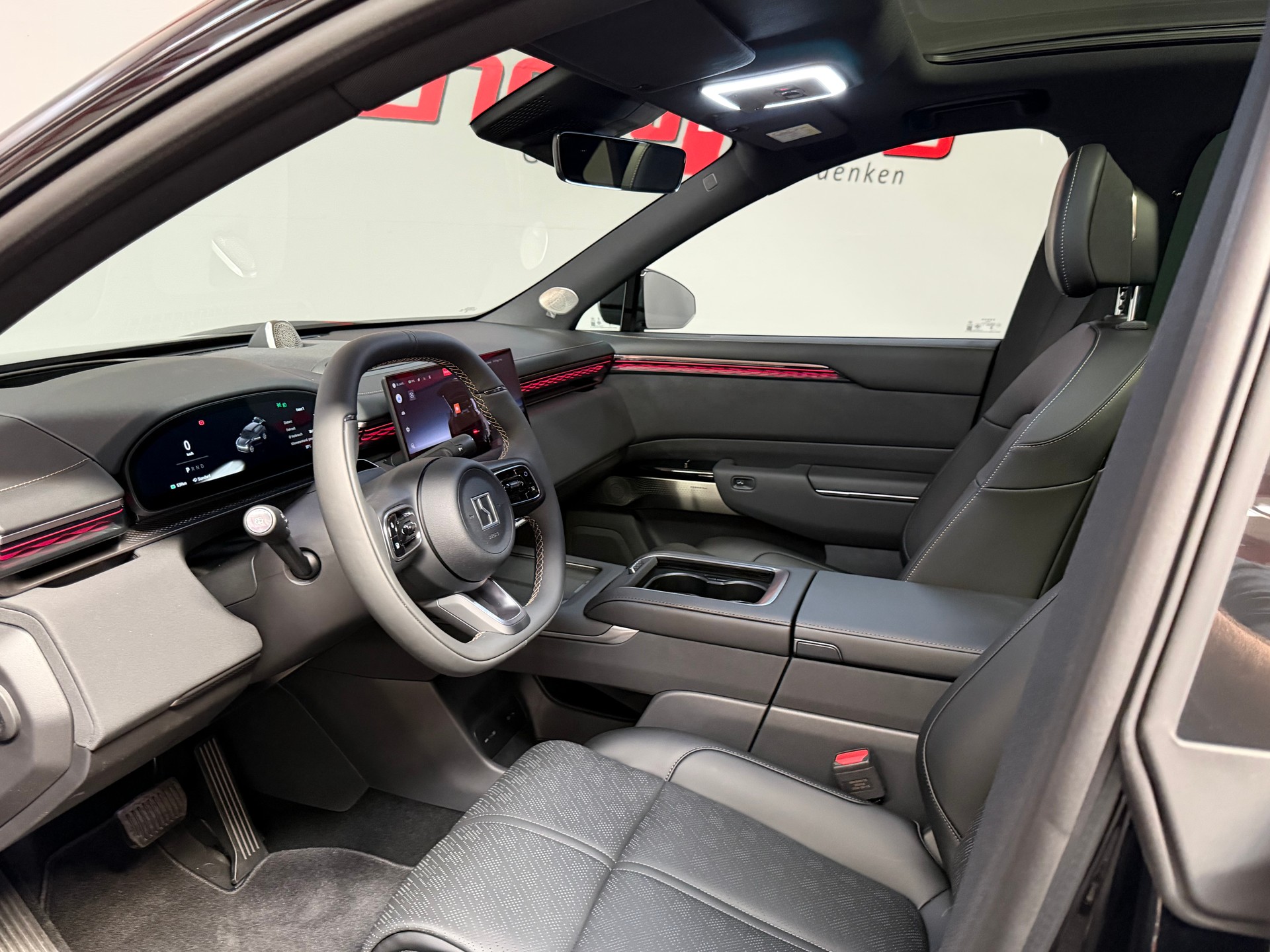 ZEEKR 7X 100kWh Privilege AWD-image-12