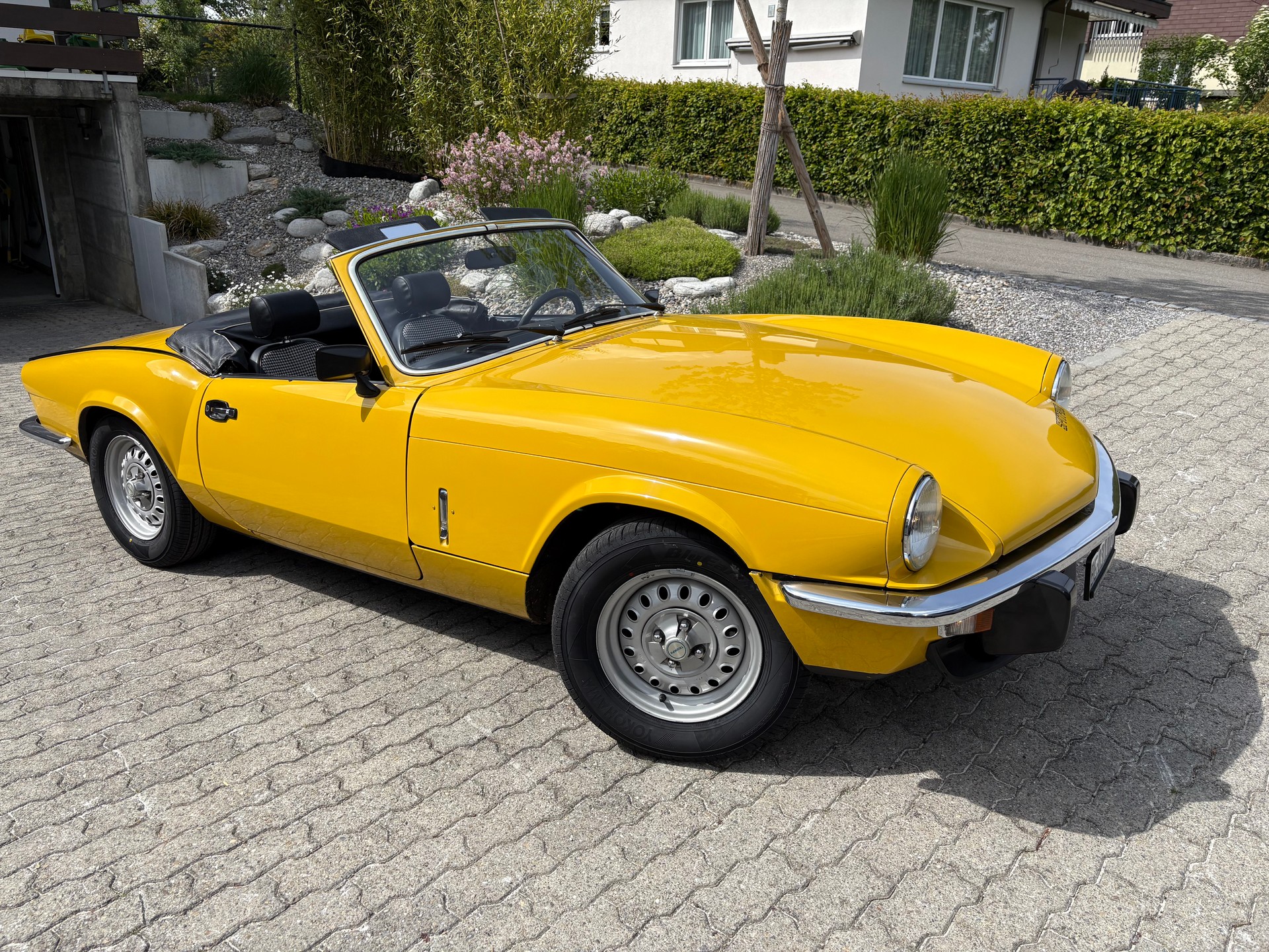 TRIUMPH 1500-image-0