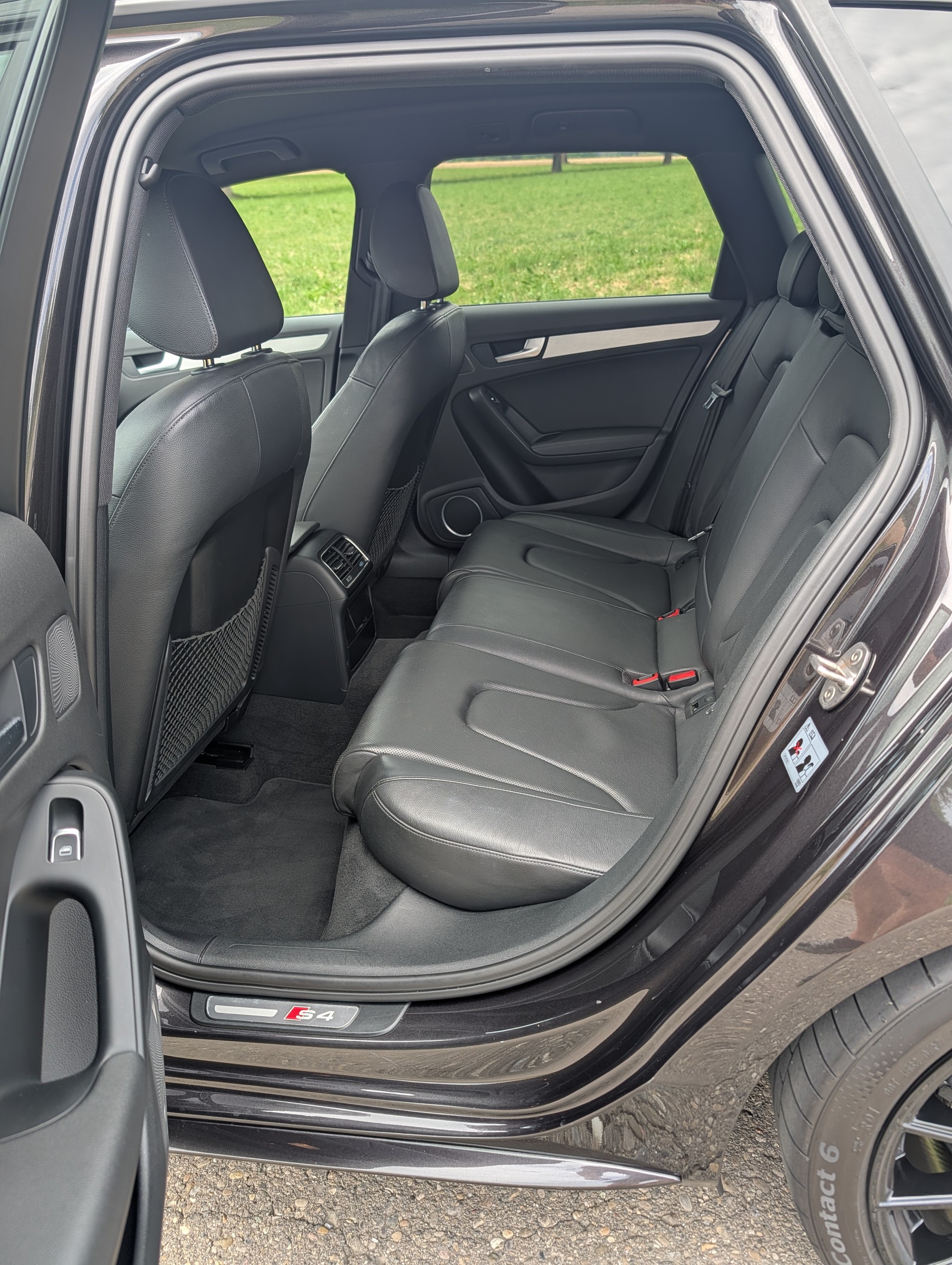 AUDI 3.0 V6 TFSI quattro S-Tronic-image-7
