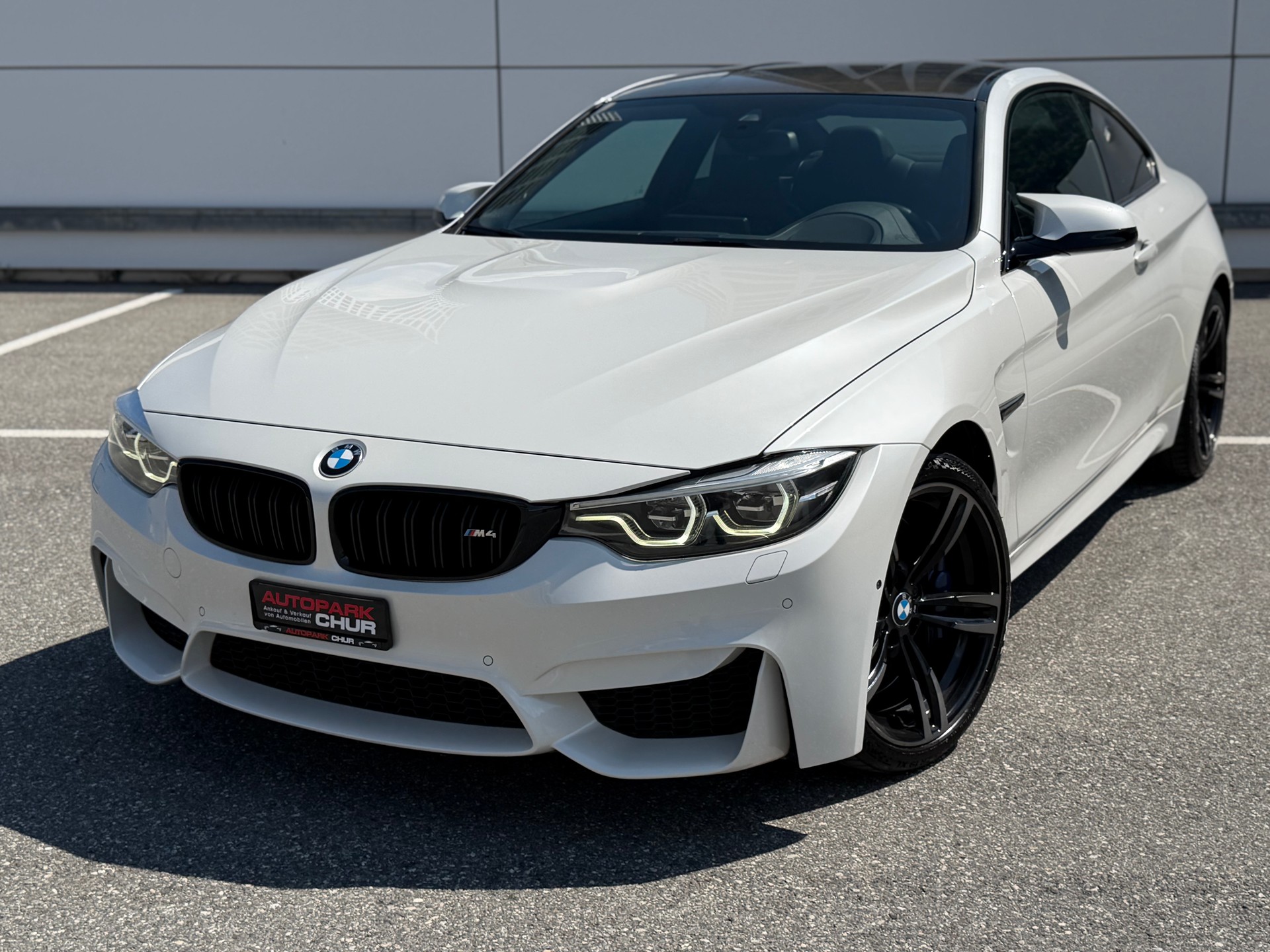 BMW M4 Coupé Competition DKG
